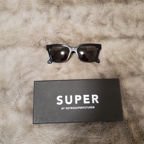 Super By RETROSUPERFUTURE unisex sunglasses**** Great Deal**** - Picture 5 of 6